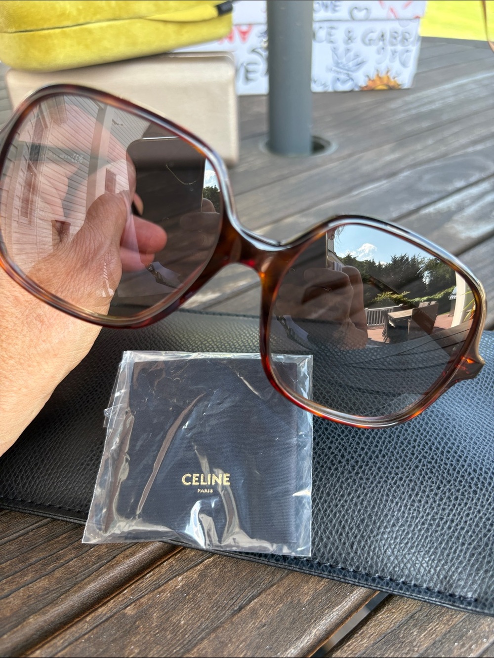 Celine Tortoiseshell Oversized Womenโs Sunglasses with Brown Lenses - Picture 11 of 11